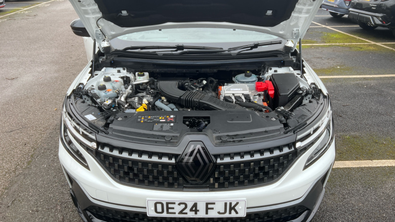 Renault Austral E-Tech FHEV Techno Esprit Alpine 5dr Auto Hybrid Estate
